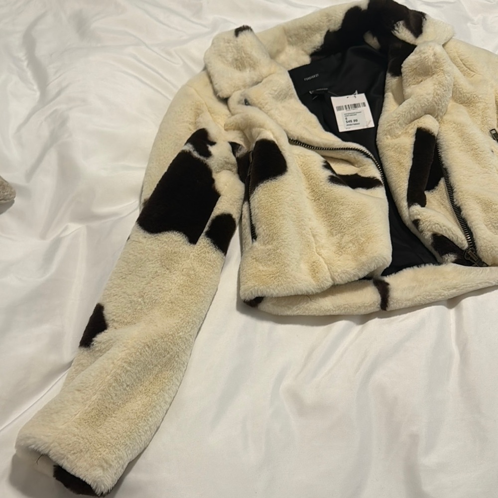 Stylish Black and Cream Women's Jacket